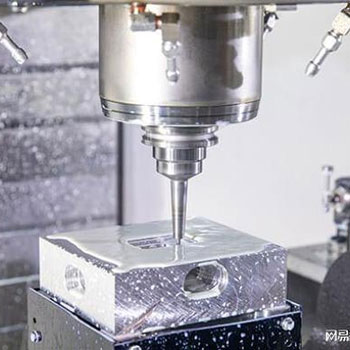 Progressus inclinatio modernorum CNC milling