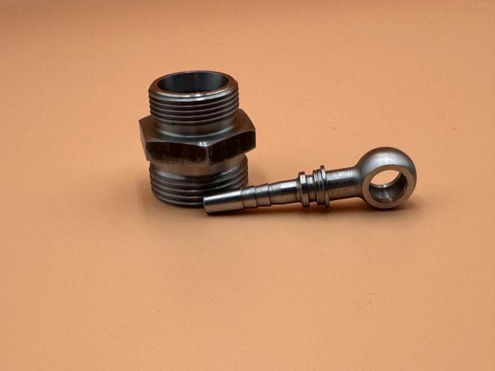V-axis machining commoda